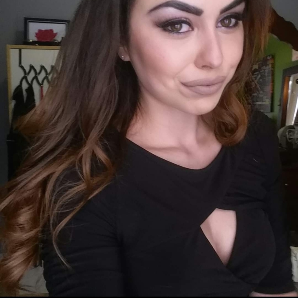 GUESS top